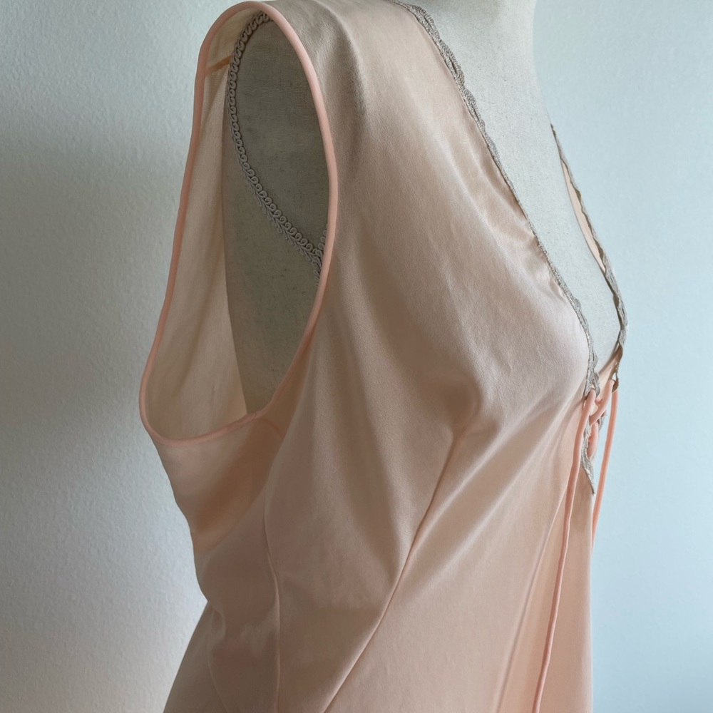 Vintage Formfit Rogers Peach Gown and Robe Set - Picture 12 of 14